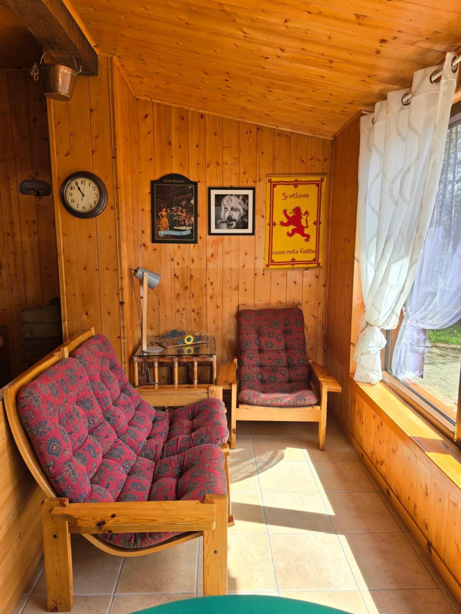 Chalet Natura La Taverna Dei 3 Porcellini Cavaliere  Екстериор снимка